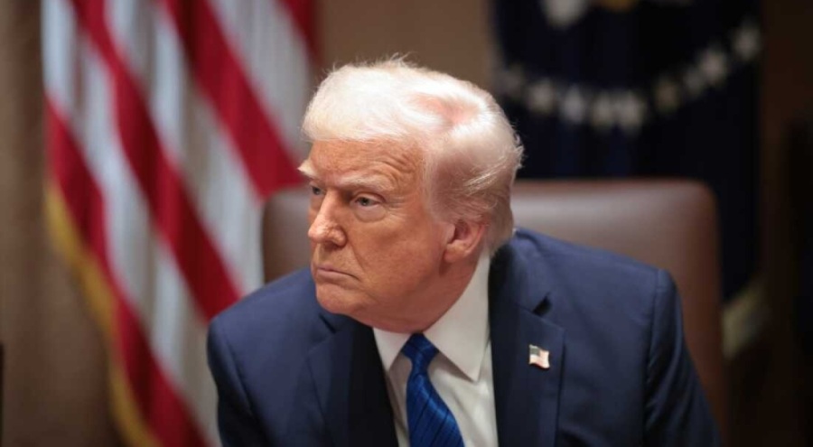 Trump'tan göstericilere tehdit: Tükürürlerse vururuz!