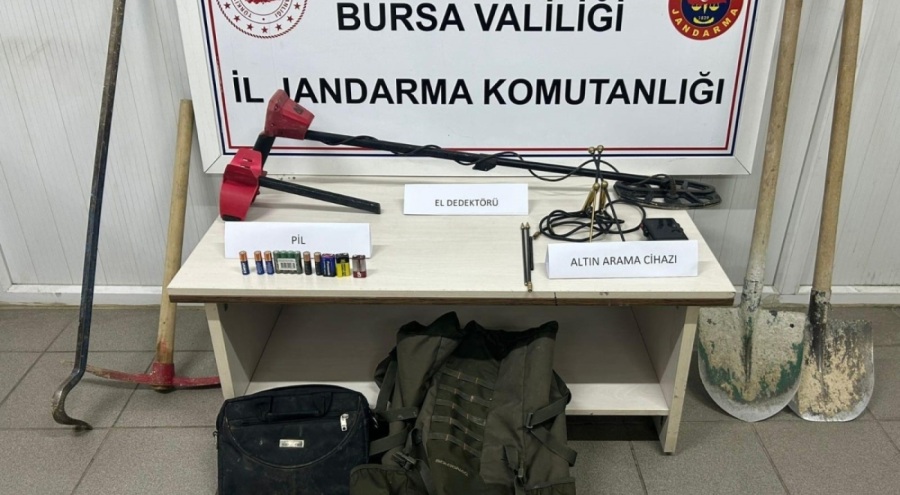 Bursa'da definecilere suçüstü!
