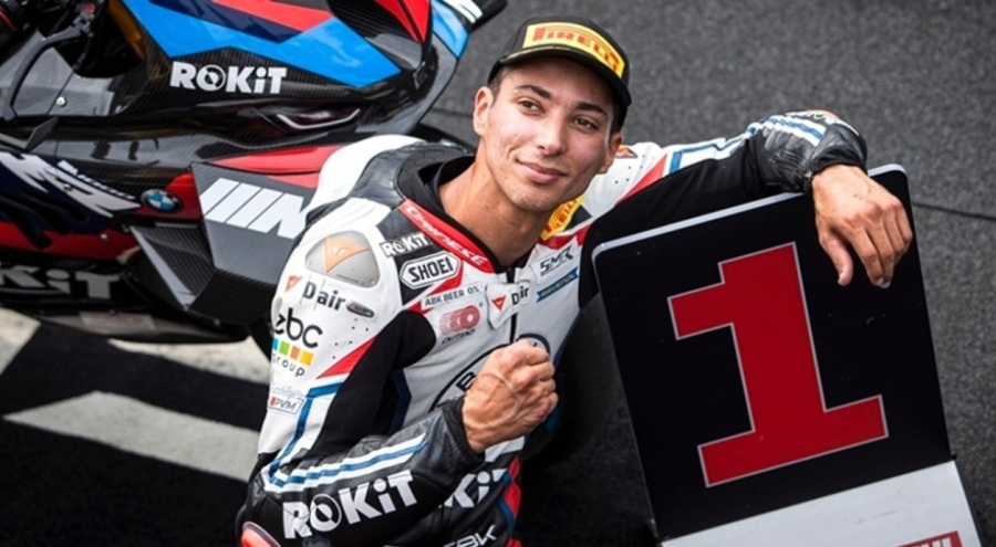 Milli motosikletçi Toprak Razgatlıoğlu tarihe geçti!