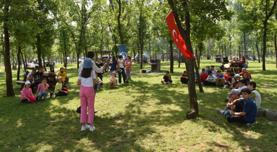 Yıldırımlı çocuklar önce okudu sonra eğlendi