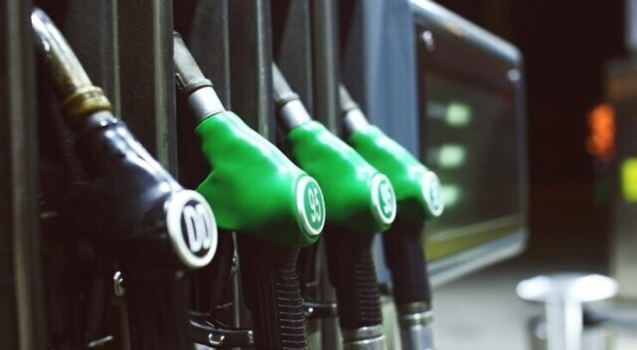 Benzine zam bekleniyor!