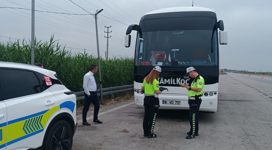 Bursa'da yolcu otobüslerine emniyet kemeri denetimi yapıldı