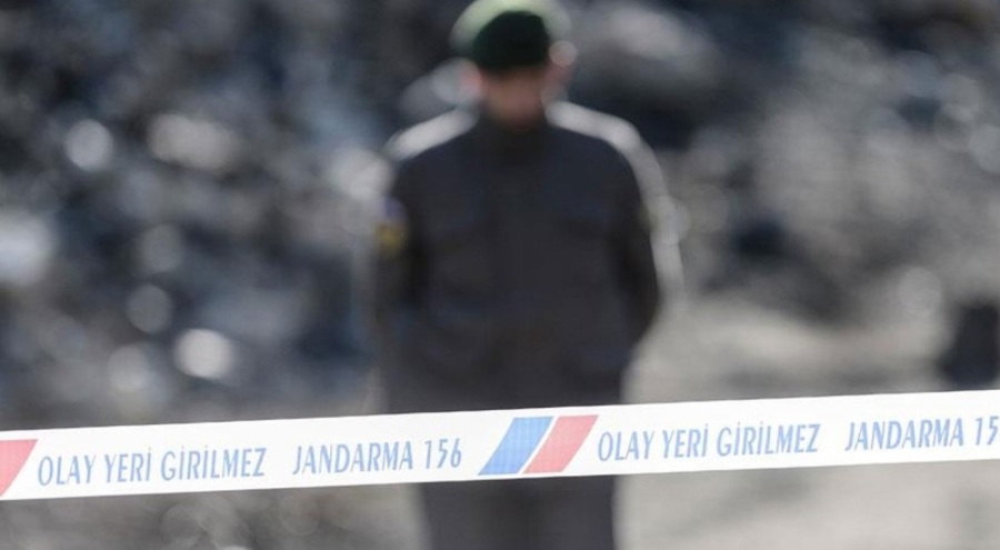 Ayrıldığı eşini yaralayıp intihar etti
