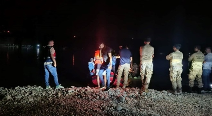 Nehirde balık tutmak isterken akıntıya kapıldı