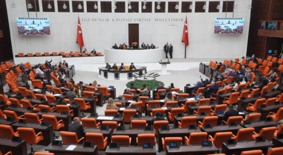 TBMM'de başkanvekilleri onaylandı