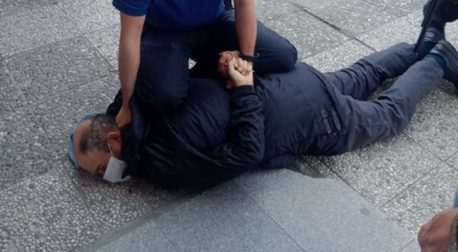 Kredi çekmek istedi! Tüfekle tehditte bulundu