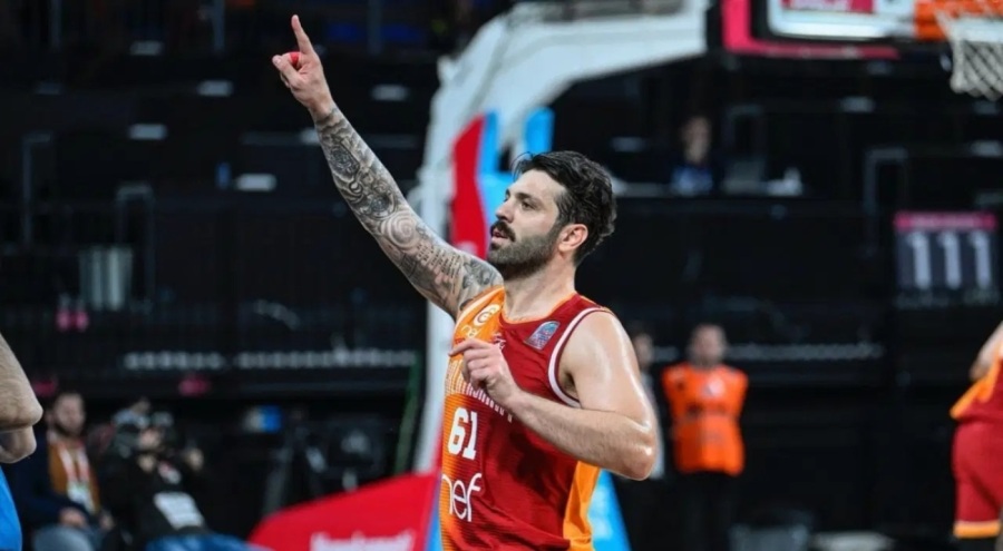 Galatasaray'dan Göksenin Köksal'a veda!