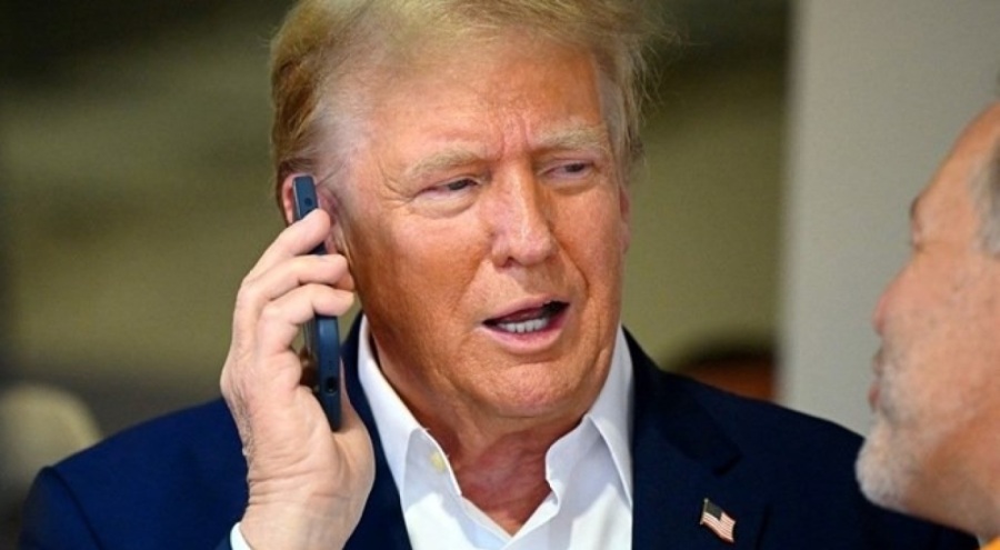 Donald Trump telefon satacak