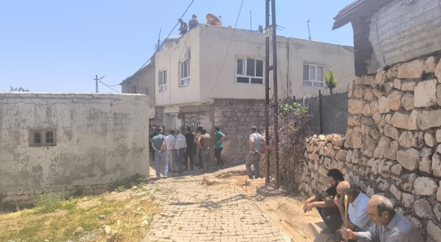 Elektrik akımına kapılan yaşlı çift hayatını kaybetti