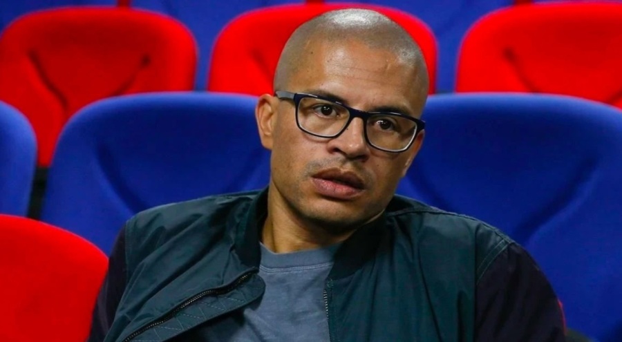 Alex de Souza imzayı attı!