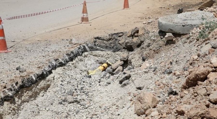 Doğalgaz borusu delindi, hastane boşaltıldı