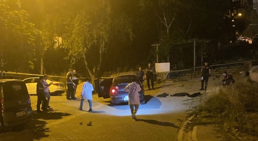 Uzun namlulu silahla tekel bayisi kurşunladılar!