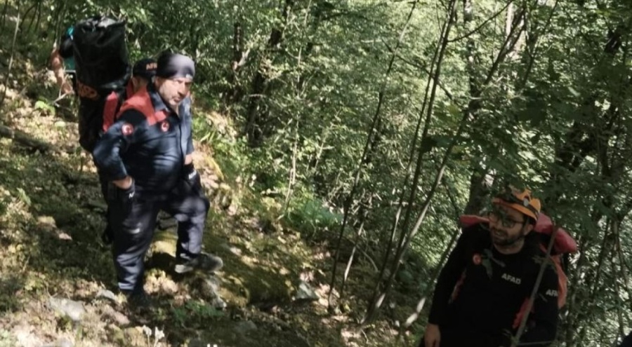 Bursa'da düştüğü derede mahsur kalan kişi kurtarıldı!