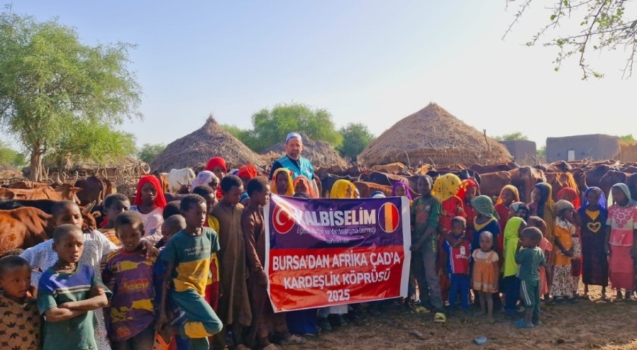 Kalbiselim Derneği'nden Afrika'da yetimlerin yüzünü güldürdü