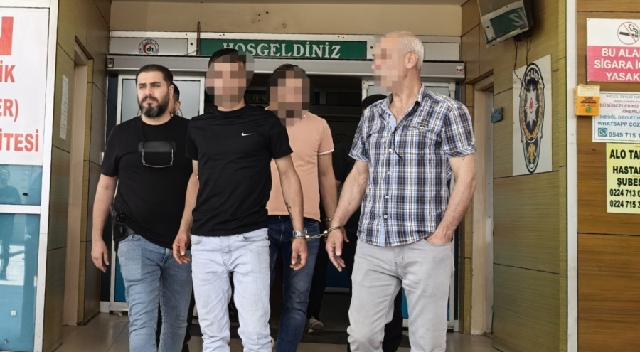 Bursa'da cinayet zanlısı okey oynarken yakalandı
