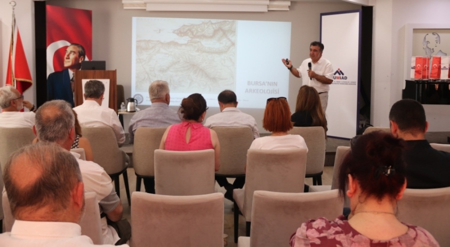 İznik'in tarihi BUMİAD'da konuşuldu