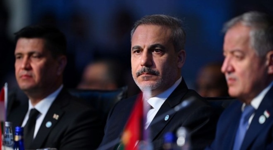 Dışişleri Bakanı Fidan: İsrail komşumuz İran'a saldırarak bölgeyi felakete sürüklüyor