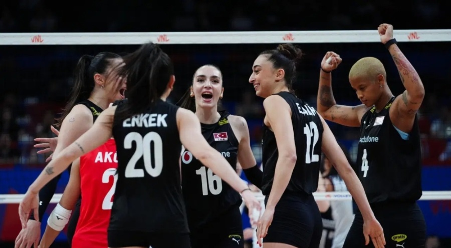 Filenin Sultanları Güney Kore'yi de devirdi!