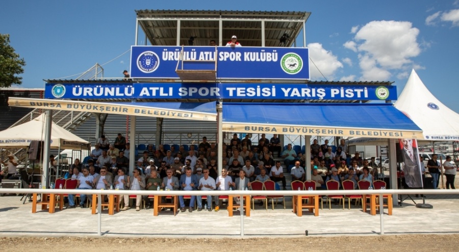 Bursa'da rahvan atları şampiyonluk için koştu