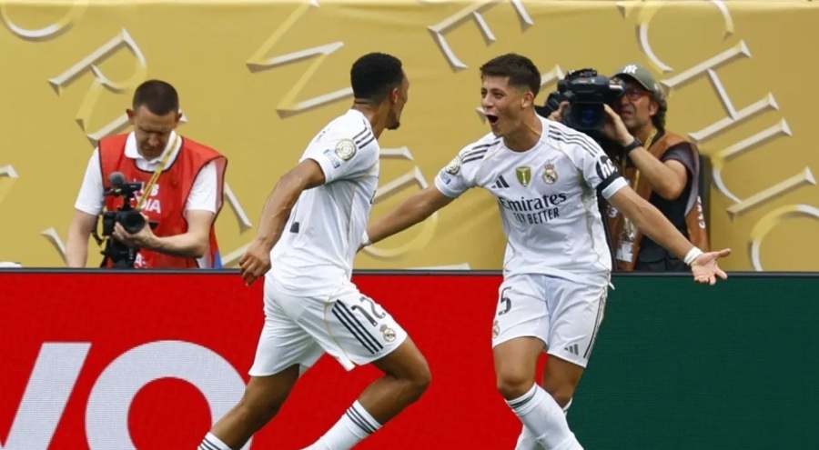 Real Madrid ilk galibiyetini aldı!