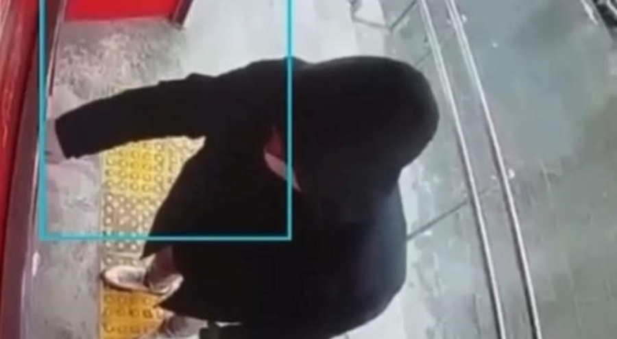 ATM'lerin önünde tuzak kuruyorlar: İki şüpheli tutuklandı