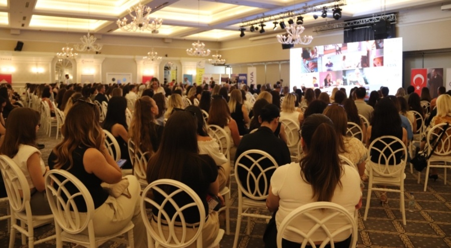 Bursa'da Dünya Kadın Mühendisler Günü kutlandı