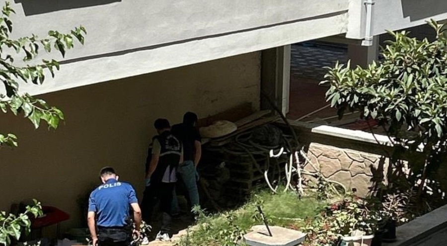 Manisa'da eşiyle tartıştıktan sonra silahla yaşamına son verdi