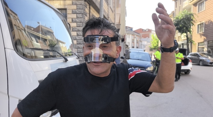Bursa'da polisten 10 kez kask cezası yedi, kaza yapınca teşekkür etti
