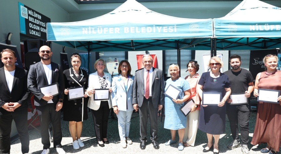 Nilüfer'de Olgun Gençlik Lokali'nde renkli yıl sonu etkinliği gerçekleşti