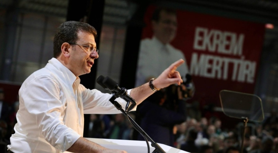 Ekrem İmamoğlu: Benimle mertçe yarışmaya cesaretleri olmadığı için yargı eliyle pehlivanlık taslı...