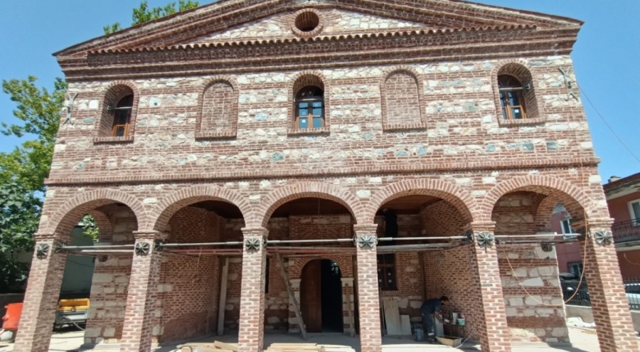 Bursa'da restorasyonu tamamlanan Özlüce Camisi yeniden ibadete açılıyor