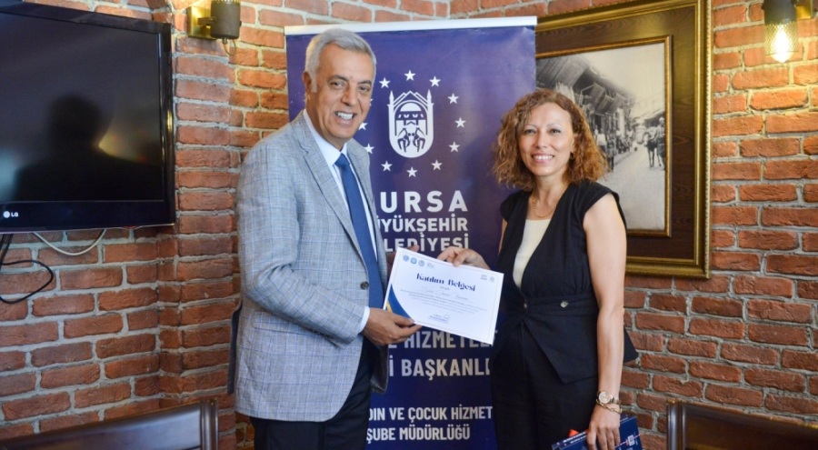 Bursa'da 'Esnek Oyun Alanı Projesi'yle çocuklar eğlenerek öğrendi