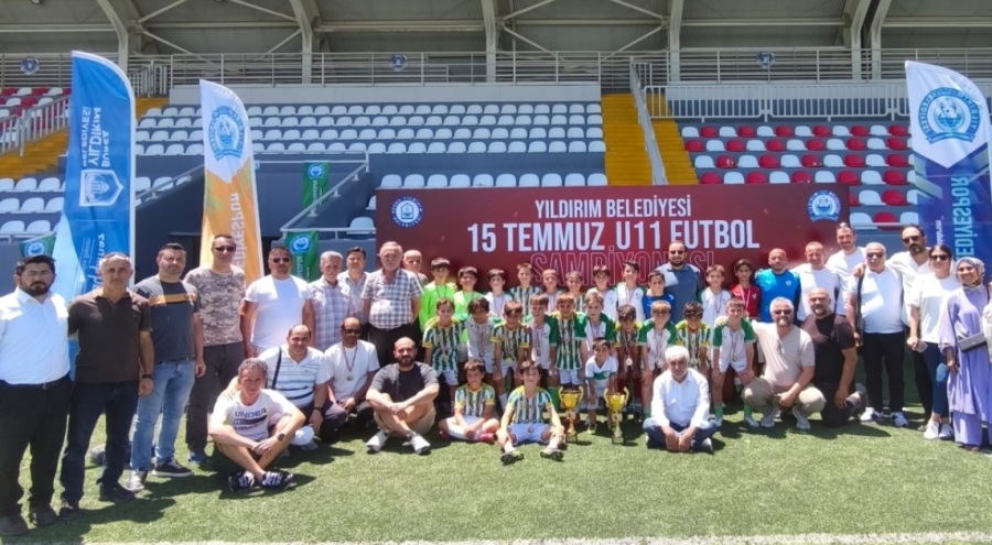 Yıldırım'da 15 Temmuz U-11 Futbol Turnuvası düzenlendi