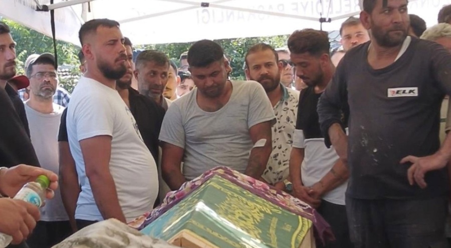 Edirne'de trafik kazasında 5 kişiyi kaybeden baba zor anlar yaşadı