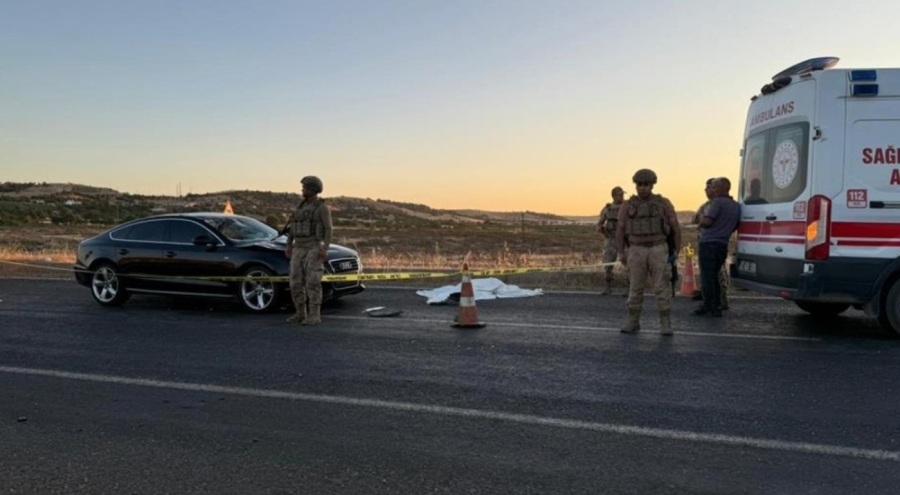 Yaşlı çifte otomobil çarptı: 1 ölü, 1 yaralı