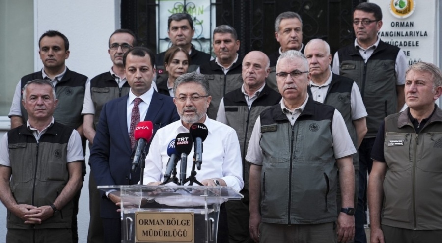 Bakan Yumaklı: Bugün Türkiye'de 67 yangın çıktı