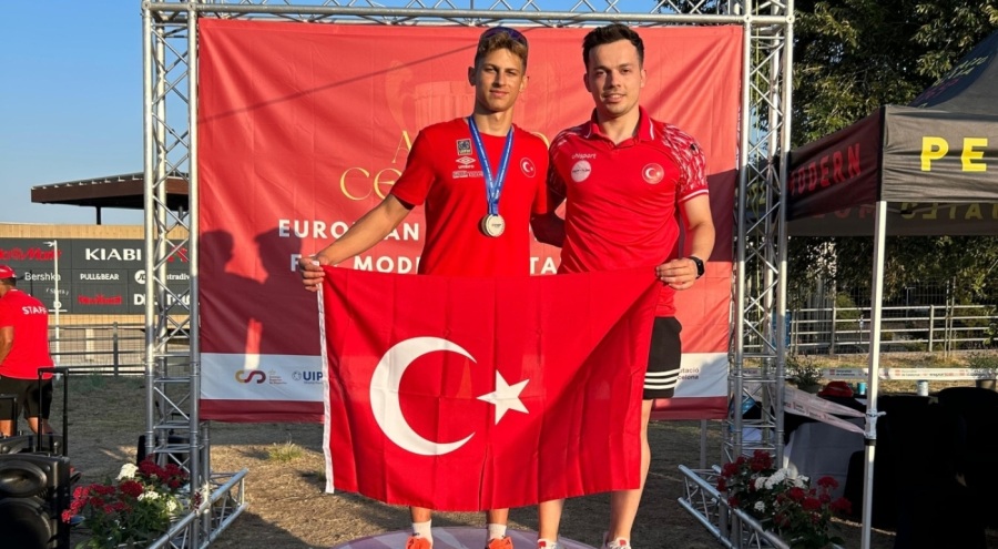 Bursa Büyükşehir Belediyesporlu Emir Avrupa üçüncüsü oldu