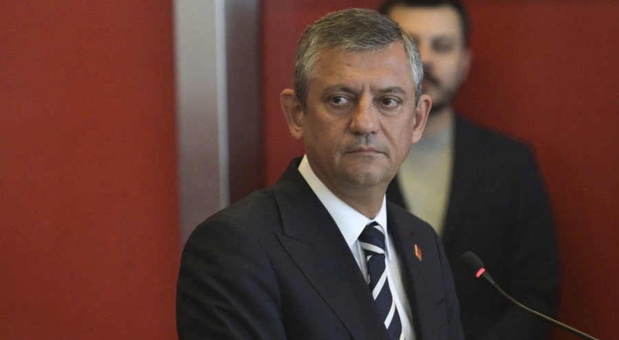 CHP lideri Özgür Özel'den Kurultay davasına ilişkin açıklama: 'Oyuna gelmeyelim'