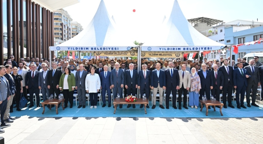 Yıldırım Belediyesi tarafından Dr. Sadık Ahmet Gençlik ve Spor Merkezi hizmete açıldı