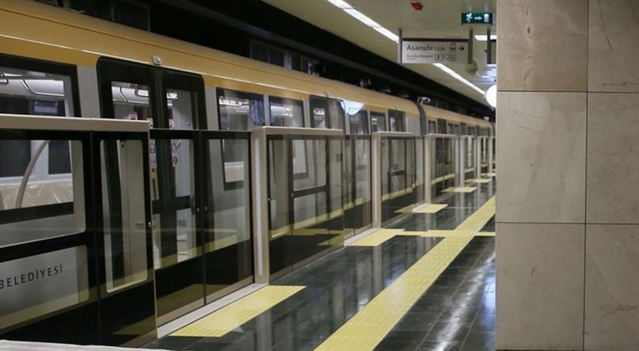 İstanbul'da bazı metrolara Onur Yürüyüşü yasağı