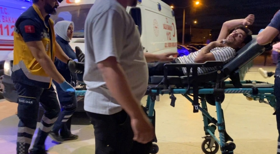 Bursa'da dehşet veren olay! Engelli genci boynundan bıçakladı