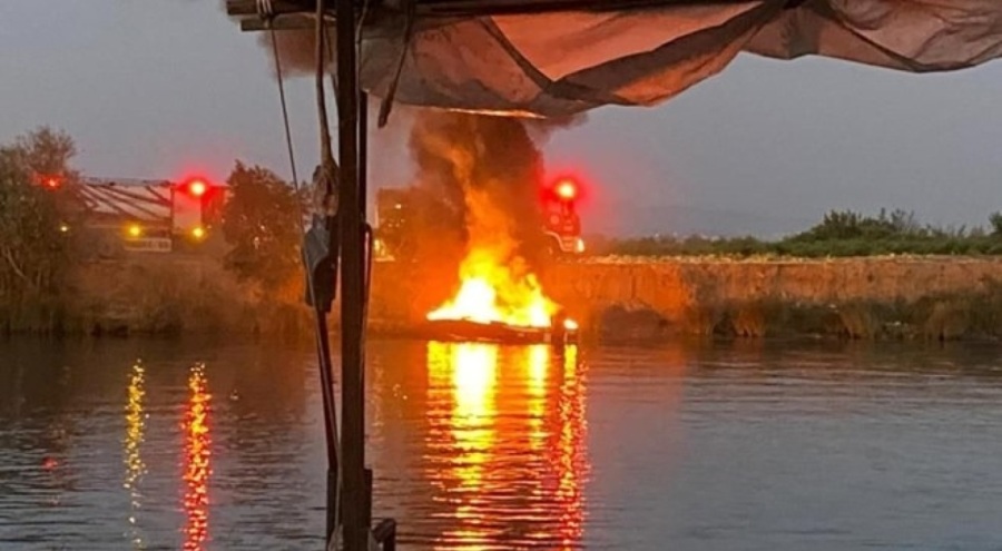 Manavgat Irmağı'nda tekne yangını