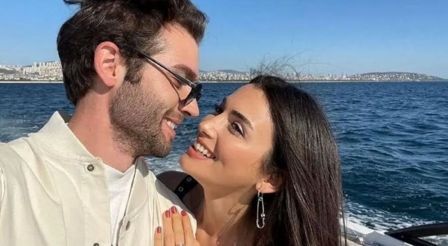 Burak Berkay Akgül ile sevgilisi Özge Yağız'dan aşk pozları