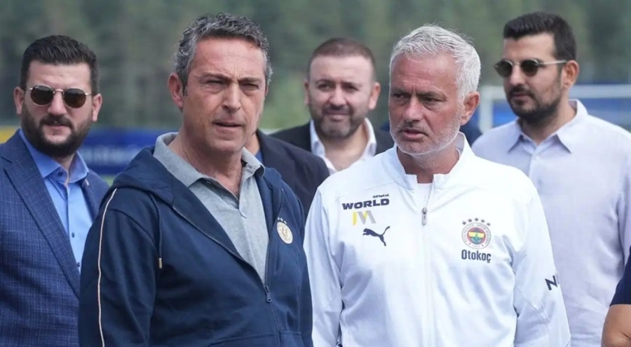 Fenerbahçe'de ayrılık rüzgarı!