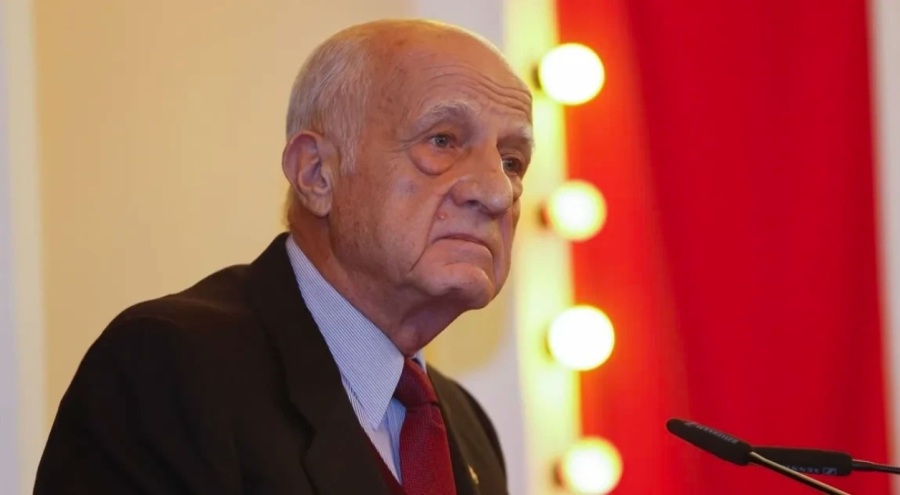 Galatasaray'da İnan Kıraç depremi!