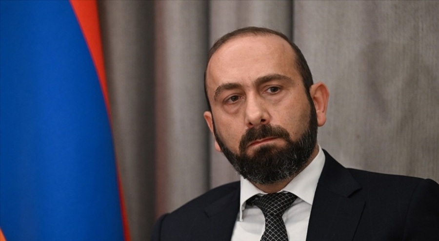 Ermenistan Dışişleri Bakanı Mirzoyan'dan, Rus mevkidaşı Lavrov'a "İç işlerimize karışmayın" yanıtı