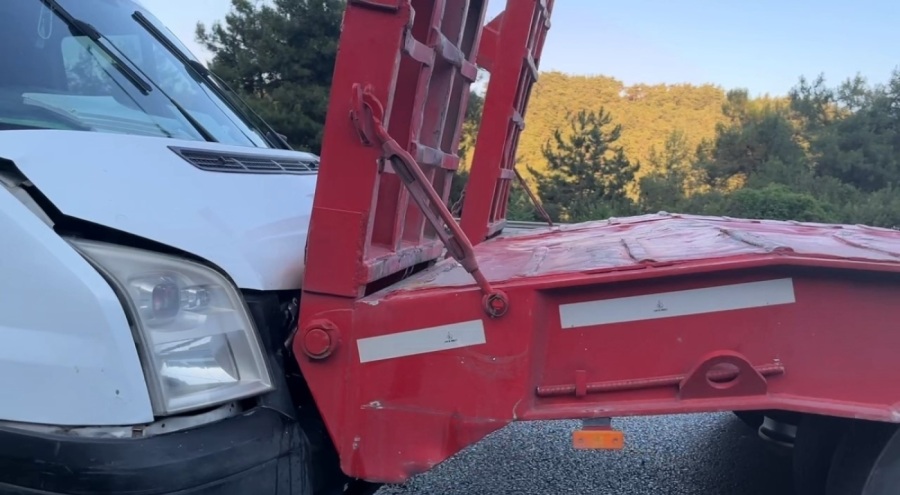 Bursa'da zincirleme kaza! 7 araç birbirine girdi