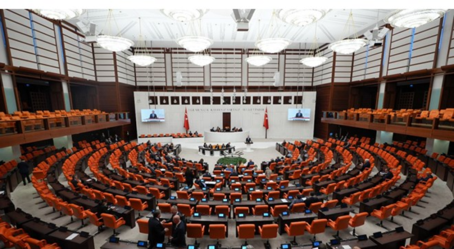 Çalışma hayatı ve askeri düzenlemeler içeren kanun teklifi TBMM'de