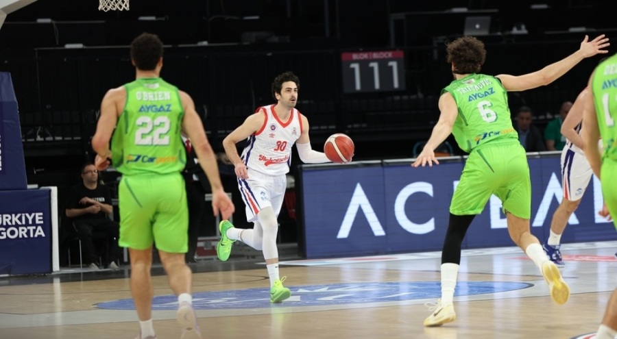 Bahçeşehir Koleji, milli basketbolcu Furkan Korkmaz'la yollarını ayırdı