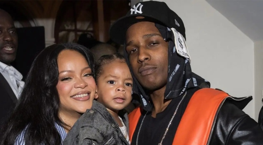 Rihanna'nın bebeğinin cinsiyeti belli oldu mu?